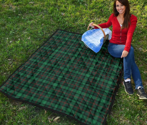 Tartanclans Premium Quilt, Ross Hunting Modern Tartan Quilt - Image 2