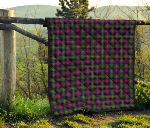 Tartanclans Premium Quilt, Logan Modern Tartan Quilt - Image 4