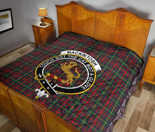 Tartanclans Premium Quilt, MacKintosh Hunting Modern Tartan Quilt - Image 10