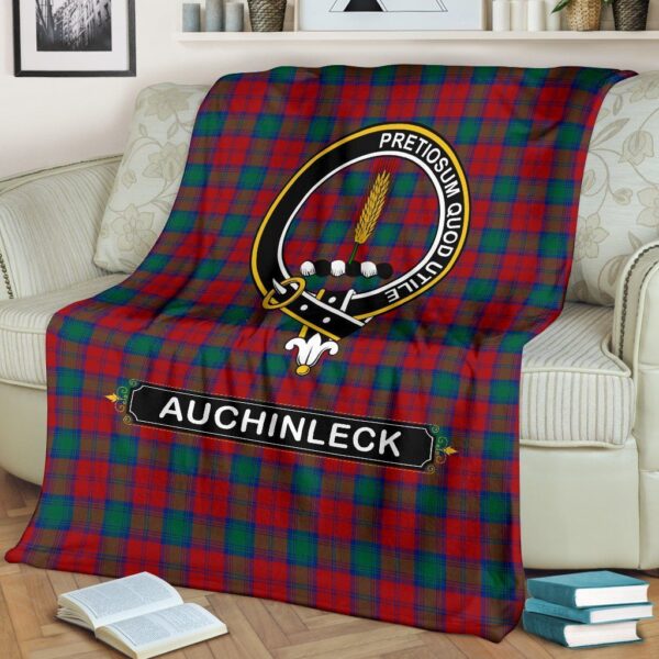 Auchinleck or Affleck Crest Tartan Blanket, 3 Sizes - Image 3