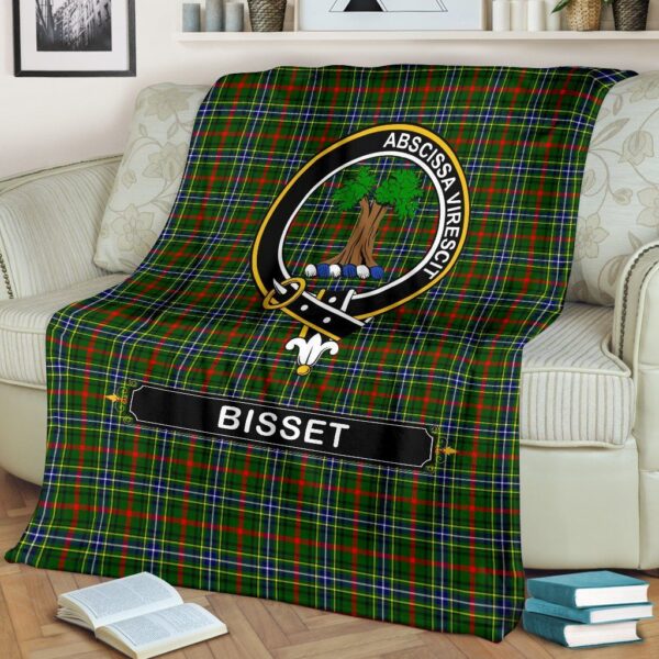 Bisset Crest Tartan Blanket, 3 Sizes - Image 3