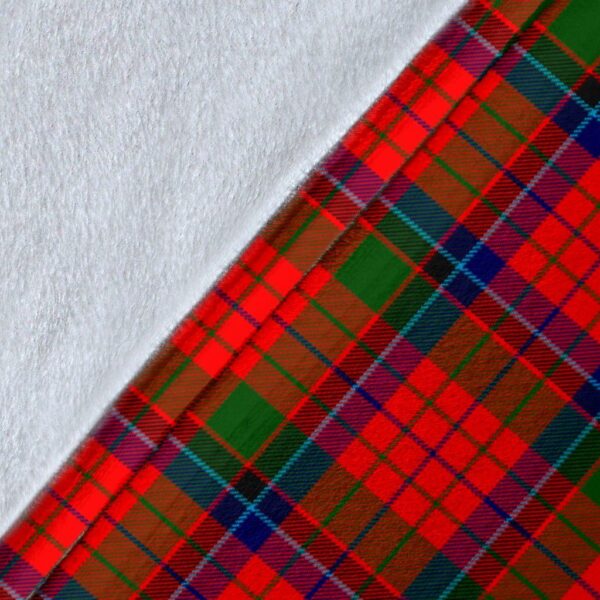 Nicolson Crest Tartan Blanket, 3 Sizes - Image 5