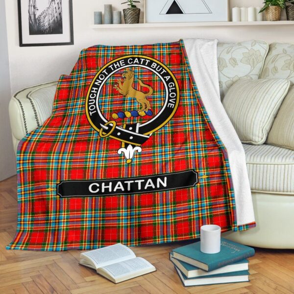 Chattan Crest Tartan Blanket, 3 Sizes - Image 2