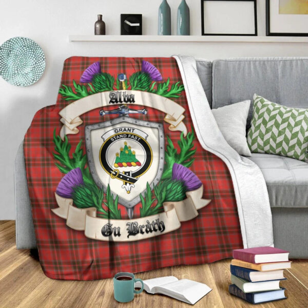 Grant Weathered Clan Blanket, Scottish Tartan Grant Weathered Clans Blanket Thistle Style - Image 2