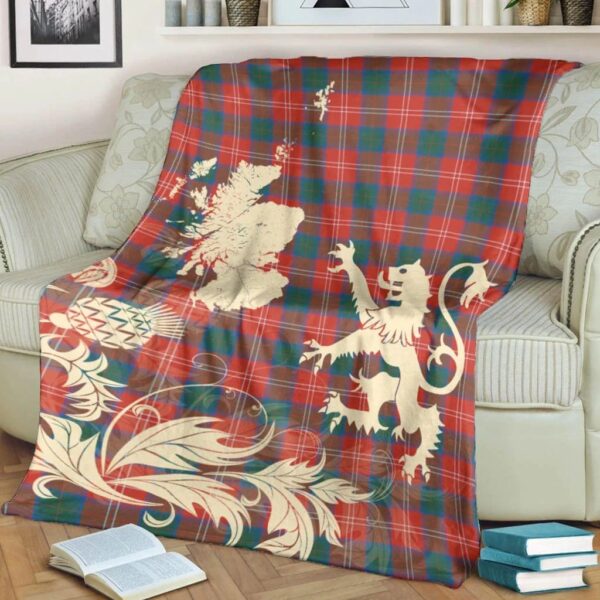 Chisholm Ancient Clan Blanket, Scottish Tartan Chisholm Ancient Clans Blanket Thistle Map Style - Image 4