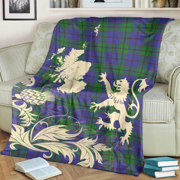 Strachan Clan Blanket, Scottish Tartan Strachan Clans Blanket Thistle Map Style - Image 4