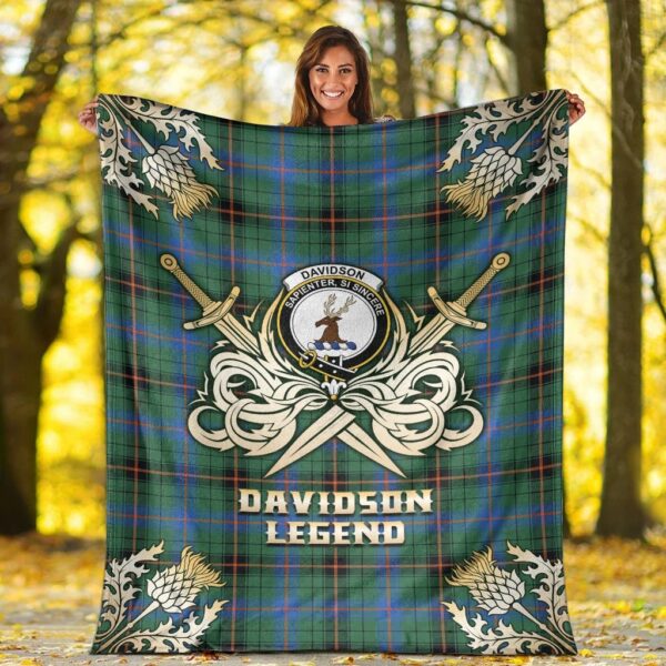 Davidson Ancient Clan Blanket, Scottish Tartan Davidson Ancient Clans Premium Blanket Gold Crest Style - Image 2