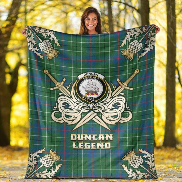 Duncan Ancient Clan Blanket, Scottish Tartan Duncan Ancient Clans Premium Blanket Gold Crest Style - Image 2