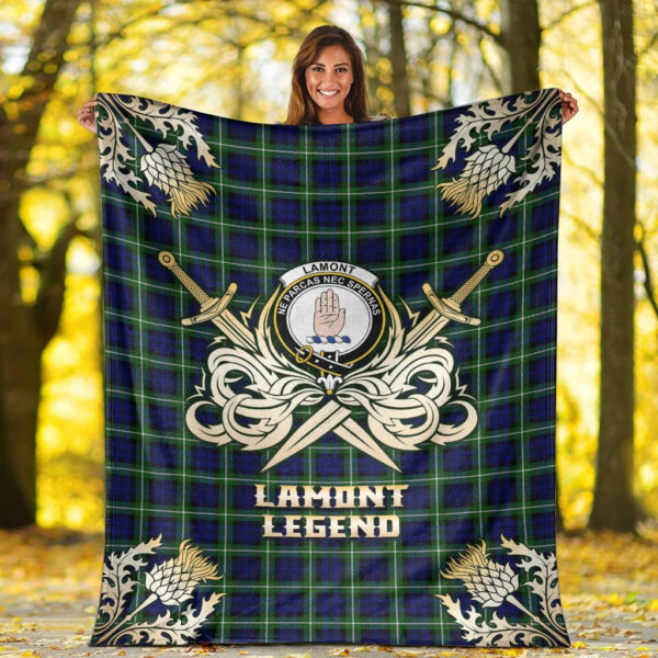 Lamont Modern Clan Blanket, Scottish Tartan Lamont Modern Clans Premium Blanket Gold Crest Style - Image 2