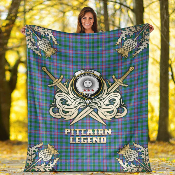 Pitcairn Hunting Clan Blanket, Scottish Tartan Pitcairn Hunting Clans Premium Blanket Gold Crest Style - Image 2