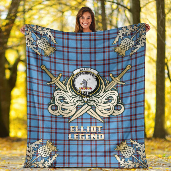 Elliot Ancient Clan Blanket, Scottish Tartan Elliot Ancient Clans Premium Blanket Gold Crest Style - Image 2