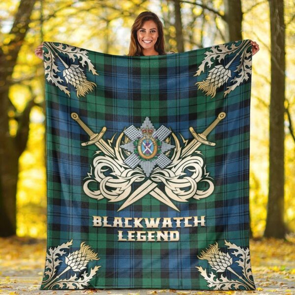 Blackwatch Ancient Clan Blanket, Scottish Tartan Blackwatch Ancient Clans Premium Blanket Gold Crest Style - Image 2