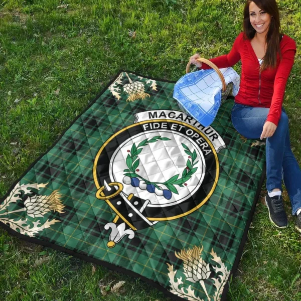 MacArthur Ancient Clan Quilt, Scottish Tartan MacArthur Ancient Clans Premium Quilt Thistle Gold Style - Image 4