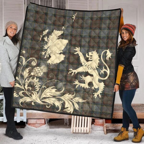 Outlander Fraser Clan Quilt, Scottish Tartan Outlander Fraser Clans Premium Quilt Lion Thistle Map Style - Image 2