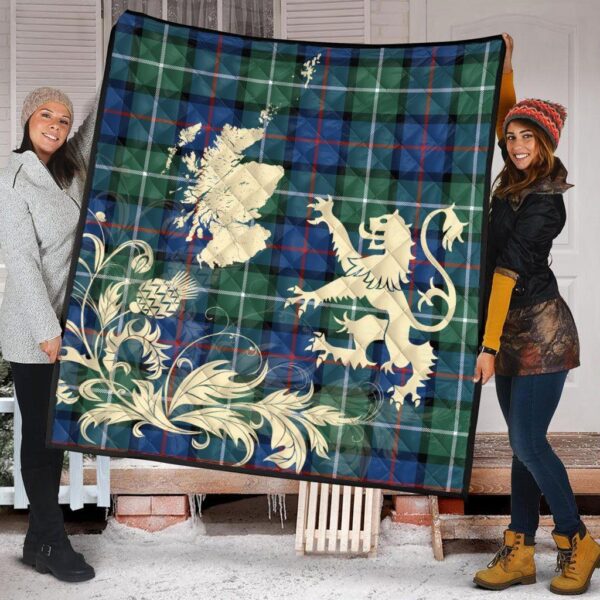 Davidson of Tulloch Clan Quilt, Scottish Tartan Davidson of Tulloch Clans Premium Quilt Lion Thistle Map Style - Image 2