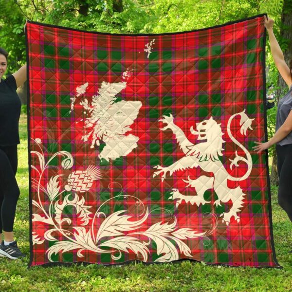 Crief District Clan Quilt, Scottish Tartan Crief District Clans Premium Quilt Lion Thistle Map Style