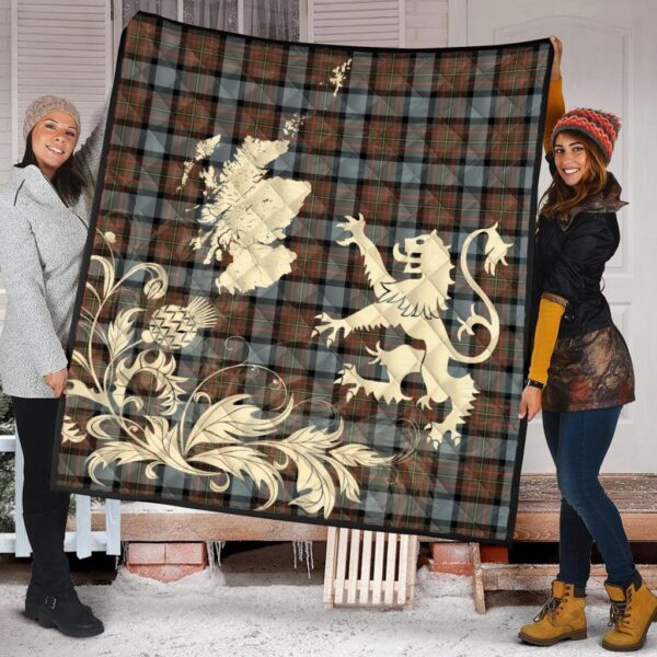 MacLaren Weathered Clan Quilt, Scottish Tartan MacLaren Weathered Clans Premium Quilt Lion Thistle Map Style - Image 2