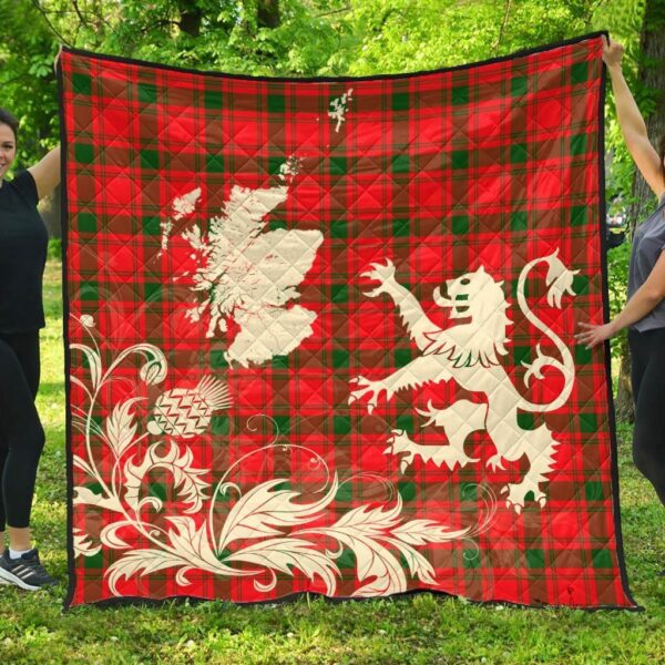 MacQuarrie Modern Clan Quilt, Scottish Tartan MacQuarrie Modern Clans Premium Quilt Lion Thistle Map Style