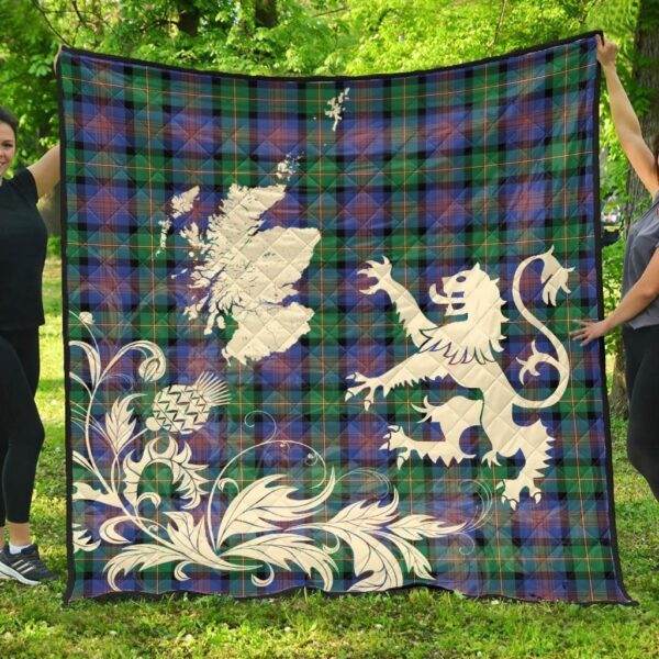 Logan Ancient Clan Quilt, Scottish Tartan Logan Ancient Clans Premium Quilt Lion Thistle Map Style