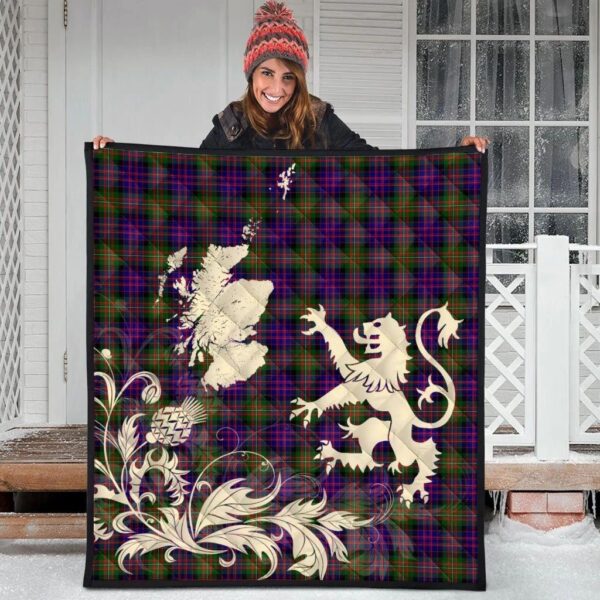 MacDonnell of Glengarry Modern Clan Quilt, Scottish Tartan MacDonnell of Glengarry Modern Clans Premium Quilt Lion Thistle Map Style - Image 3