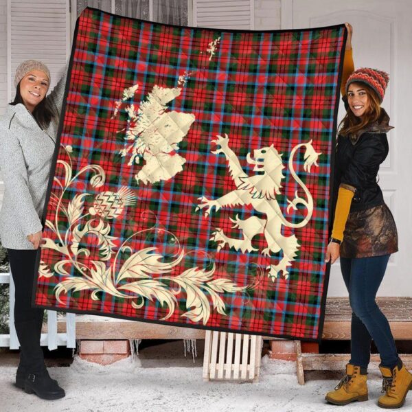 MacDuff Modern Clan Quilt, Scottish Tartan MacDuff Modern Clans Premium Quilt Lion Thistle Map Style - Image 2