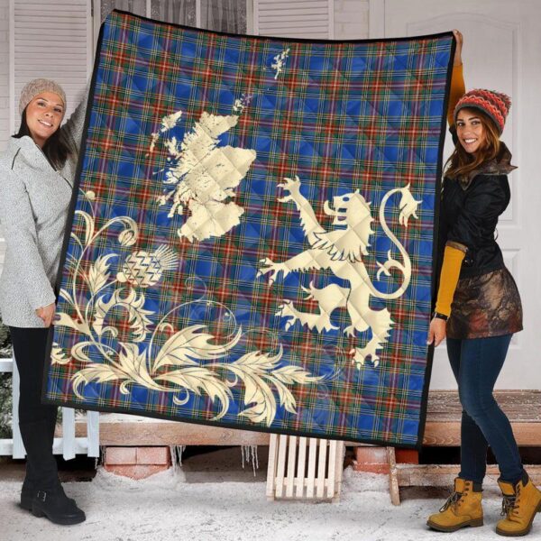 MacBeth Ancient Clan Quilt, Scottish Tartan MacBeth Ancient Clans Premium Quilt Lion Thistle Map Style - Image 2