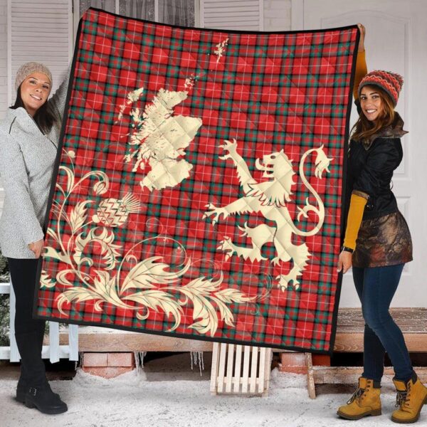 Stuart of Bute Clan Quilt, Scottish Tartan Stuart of Bute Clans Premium Quilt Lion Thistle Map Style - Image 2