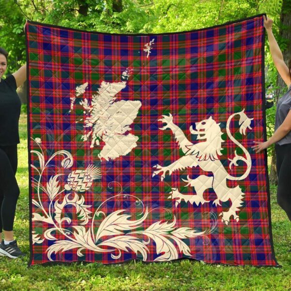 MacIntyre Modern Clan Quilt, Scottish Tartan MacIntyre Modern Clans Premium Quilt Lion Thistle Map Style