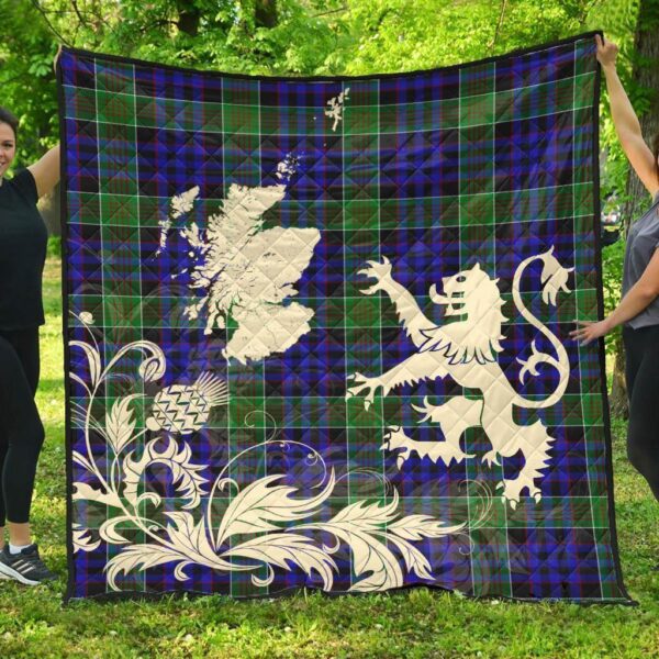 Newlands of Lauriston Clan Quilt, Scottish Tartan Newlands of Lauriston Clans Premium Quilt Lion Thistle Map Style