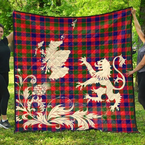 Gow Modern Clan Quilt, Scottish Tartan Gow Modern Clans Premium Quilt Lion Thistle Map Style