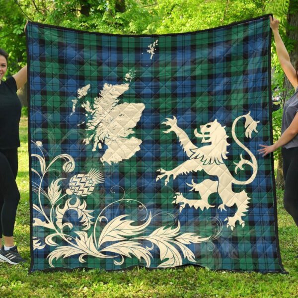 Blackwatch Ancient Clan Quilt, Scottish Tartan Blackwatch Ancient Clans Premium Quilt Lion Thistle Map Style