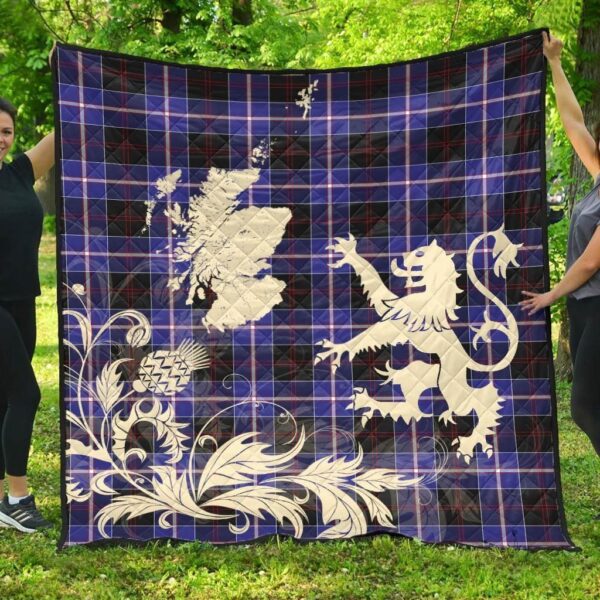 Dunlop Modern Clan Quilt, Scottish Tartan Dunlop Modern Clans Premium Quilt Lion Thistle Map Style