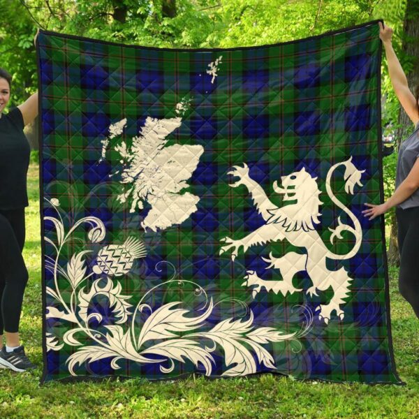 Dundas Modern Clan Quilt, Scottish Tartan Dundas Modern Clans Premium Quilt Lion Thistle Map Style