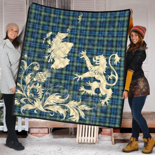 Lamont Ancient Clan Quilt, Scottish Tartan Lamont Ancient Clans Premium Quilt Lion Thistle Map Style - Image 2