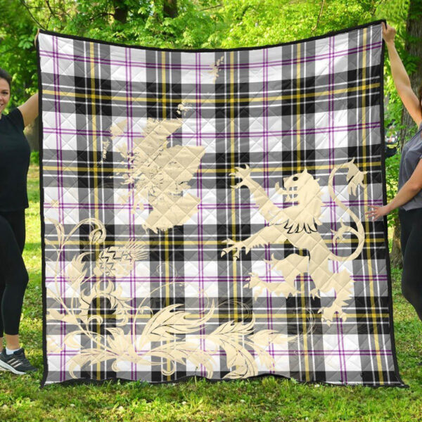 MacPherson Dress Modern Clan Quilt, Scottish Tartan MacPherson Dress Modern Clans Premium Quilt Lion Thistle Map Style