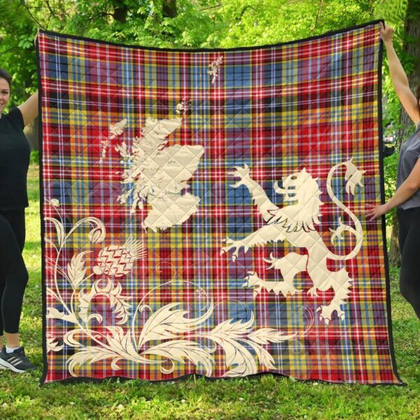 Ogilvie of Airlie Ancient Clan Quilt, Scottish Tartan Ogilvie of Airlie Ancient Clans Premium Quilt Lion Thistle Map Style