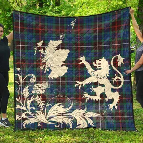 Fraser Hunting Ancient Clan Quilt, Scottish Tartan Fraser Hunting Ancient Clans Premium Quilt Lion Thistle Map Style