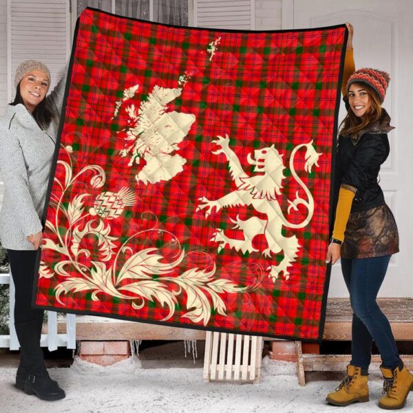 MacDonnell of Keppoch Modern Clan Quilt, Scottish Tartan MacDonnell of Keppoch Modern Clans Premium Quilt Lion Thistle Map Style - Image 2