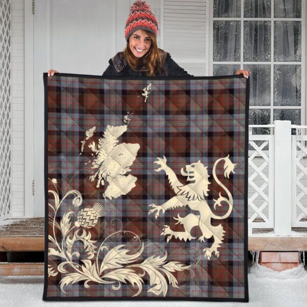 Cameron of Erracht Weathered Clan Quilt, Scottish Tartan Cameron of Erracht Weathered Clans Premium Quilt Lion Thistle Map Style - Image 3