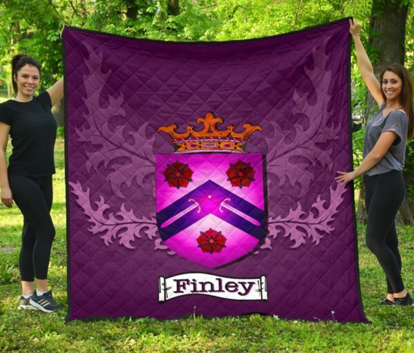 Finley Clan Quilt, Scottish Tartan Finley Clans Quilt Violet Style