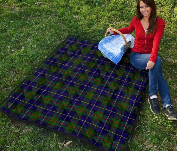 Tartanclans Premium Quilt, MacLeod of Harris Modern Tartan Quilt - Image 2