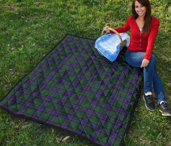 Tartanclans Premium Quilt, Sinclair Hunting Modern Tartan Quilt - Image 2