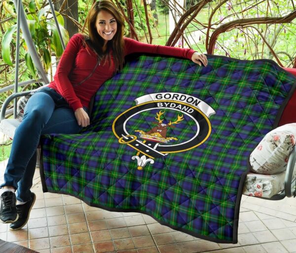 Tartanclans Premium Quilt, Gordon Modern Tartan Quilt - Image 3