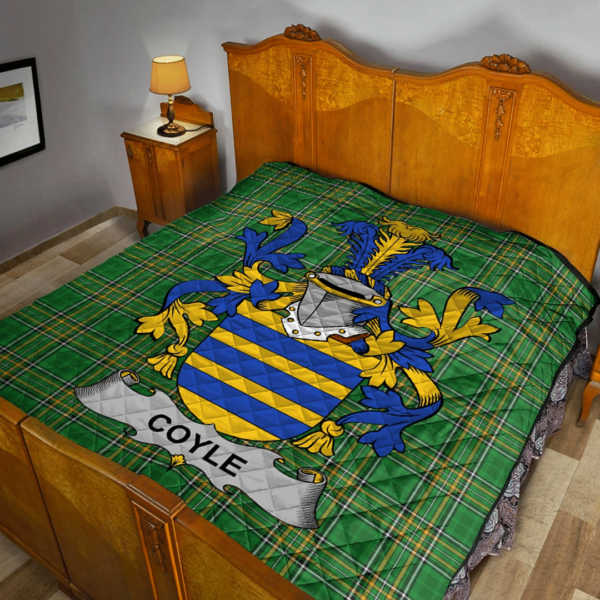 Coyle Or Mccoyle Irish Family Crest Premium Quilt - Irish National Tartan - Image 2