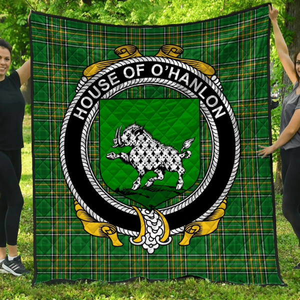 House Of O'Hanlon Irish Family Crest Premium Quilt - Irish National Tartan