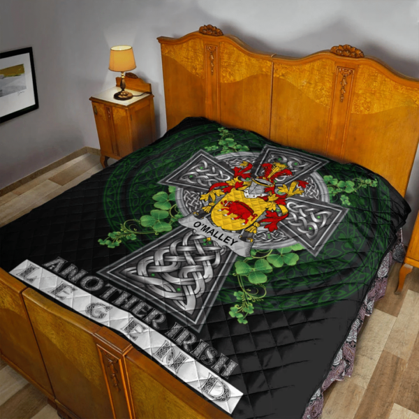 Malley or O'Malley Irish Family Crest Premium Quilt - Irish Legend - Image 2