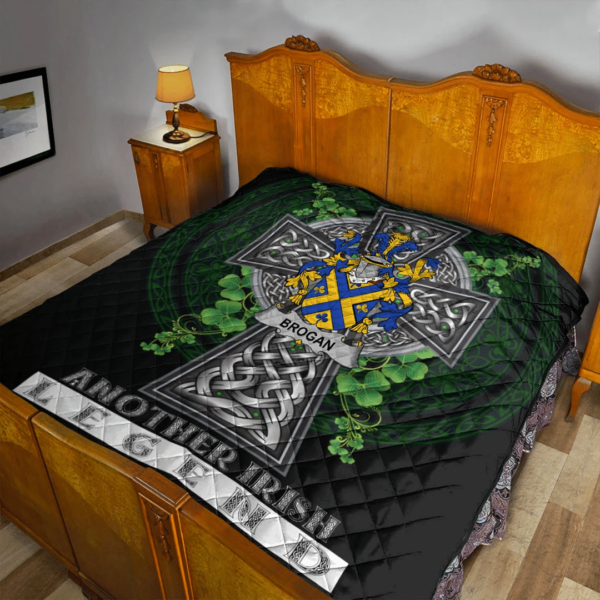 Brogan or O'Brogan Irish Family Crest Premium Quilt - Irish Legend - Image 2