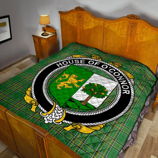 House Of O'Connor (Sligo) Irish Family Crest Premium Quilt - Irish National Tartan - Image 2