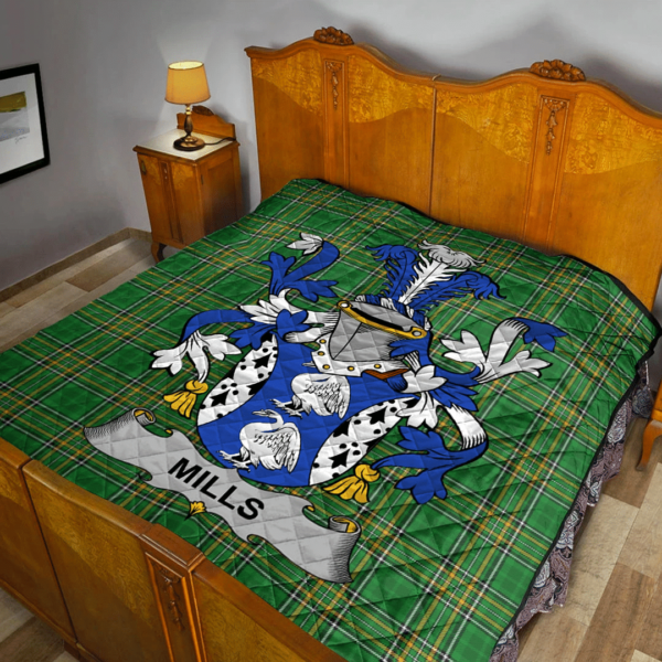 Mills Irish Family Crest Premium Quilt - Irish National Tartan - Image 2