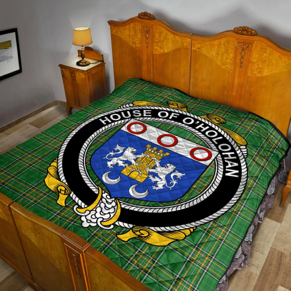 House Of O'Holohan Irish Family Crest Premium Quilt - Irish National Tartan - Image 2